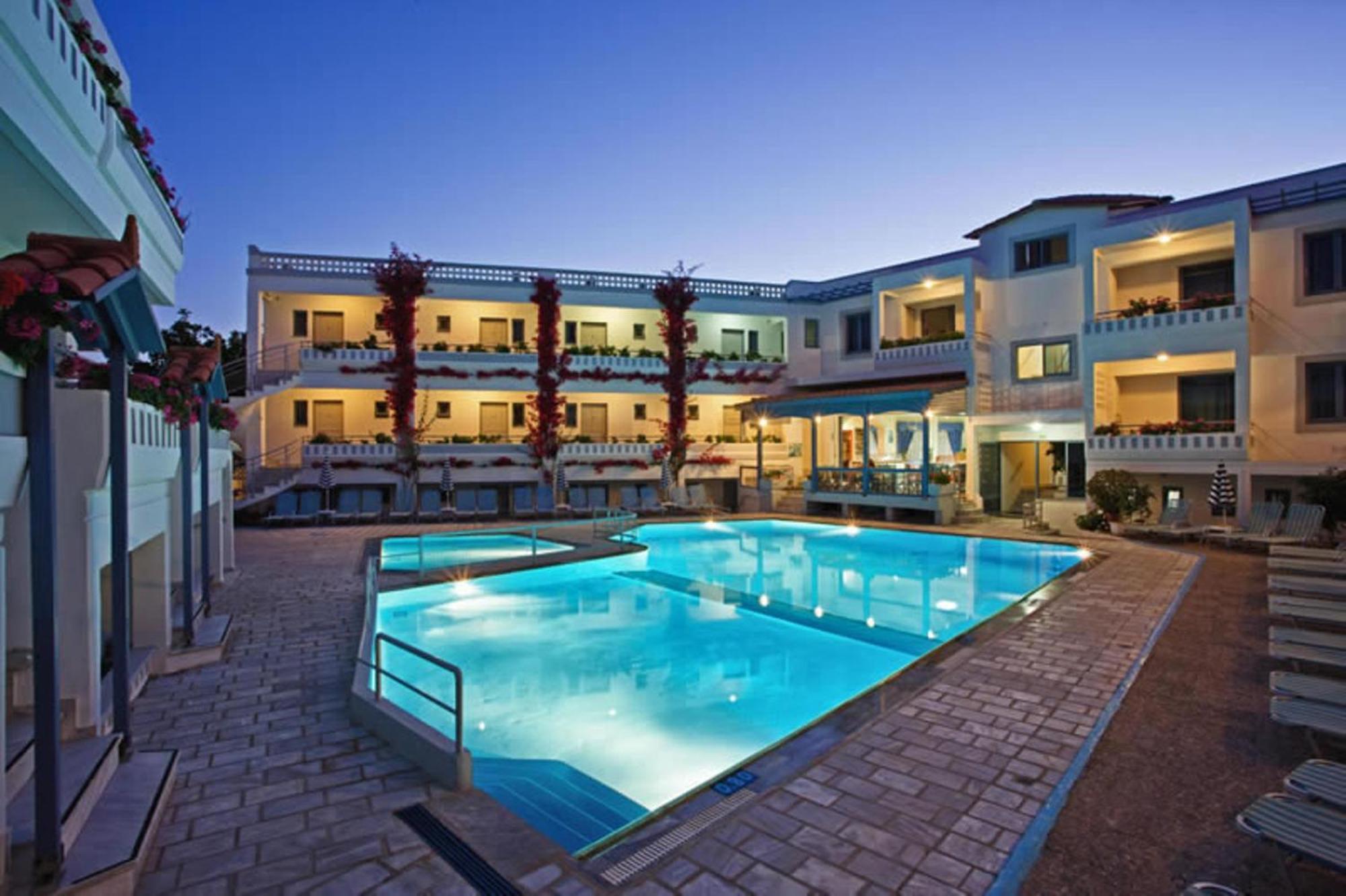 Ariadne Hotel Платанес Экстерьер фото